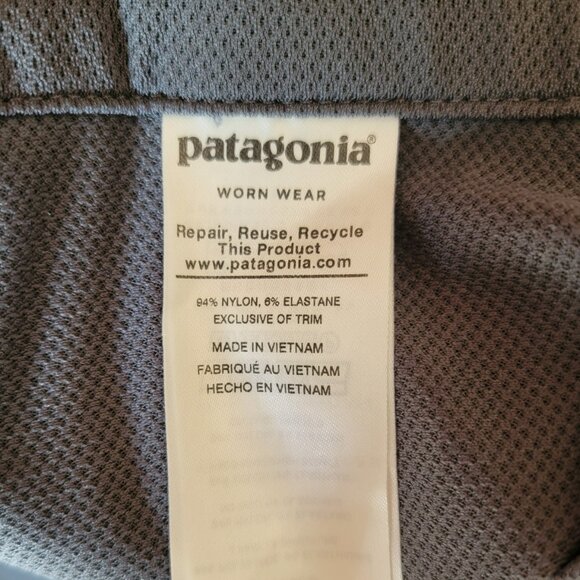 Patagonia Baggies Women 14 Gray Board Shorts Nylon Worn Wear Zip Pocket Active - Picture 7 of 11
